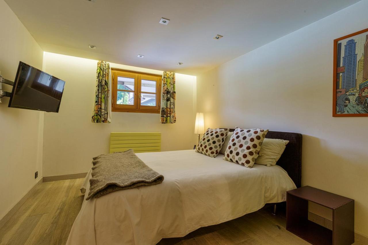 Chalet Galadhrim Chamonix Mont Blanc Valley เลอุชส์ ภายนอก รูปภาพ